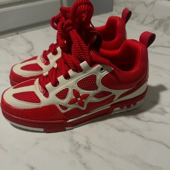 Louis Vuitton LV skate sneaker red and white - Picture 2 of 4
